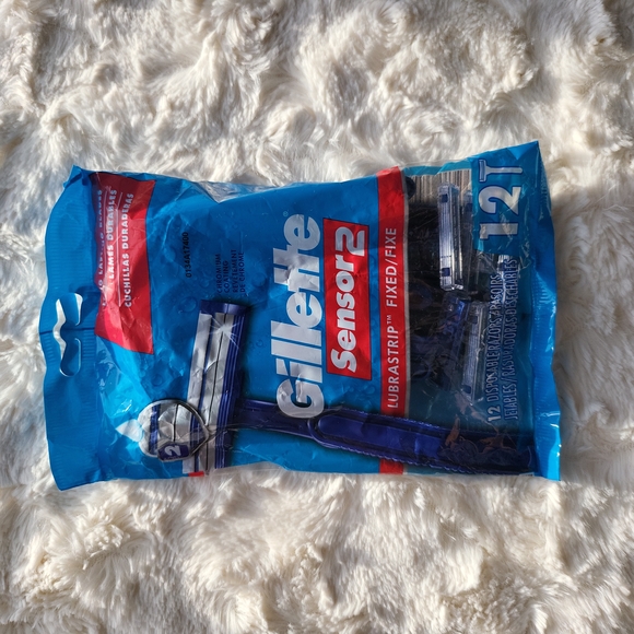 🔵🆕️🔵Men's Razors Bundle 🪒 - Picture 3 of 6